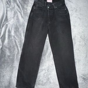 REVICE Wide Leg Jeans